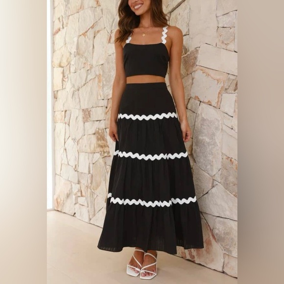 NWT Boutique Arya Black & White Vacation Maxi Skirt Set - Picture 4 of 5